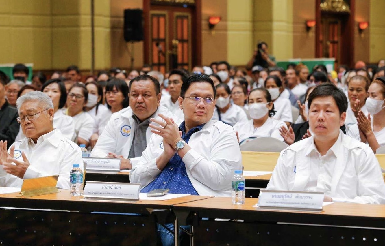 “ไผ่ ลิกค์” ยินดี ”อนุดิษฐ์-การุณ” ร่วมงานพรรคกล้าธรรม แย้มช่วยดูนโยบาย จับตาเปิดตัวสัปดาห์หน้า