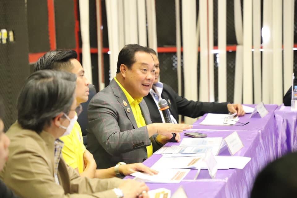 'ทวี สอดส่อง'ลงพื้นที่อ่างทองประชุมหน่วยงานในสังกัดกระทรวงยุติธรรมในพื้นที่ภาคกลาง 6 จังหวัด
