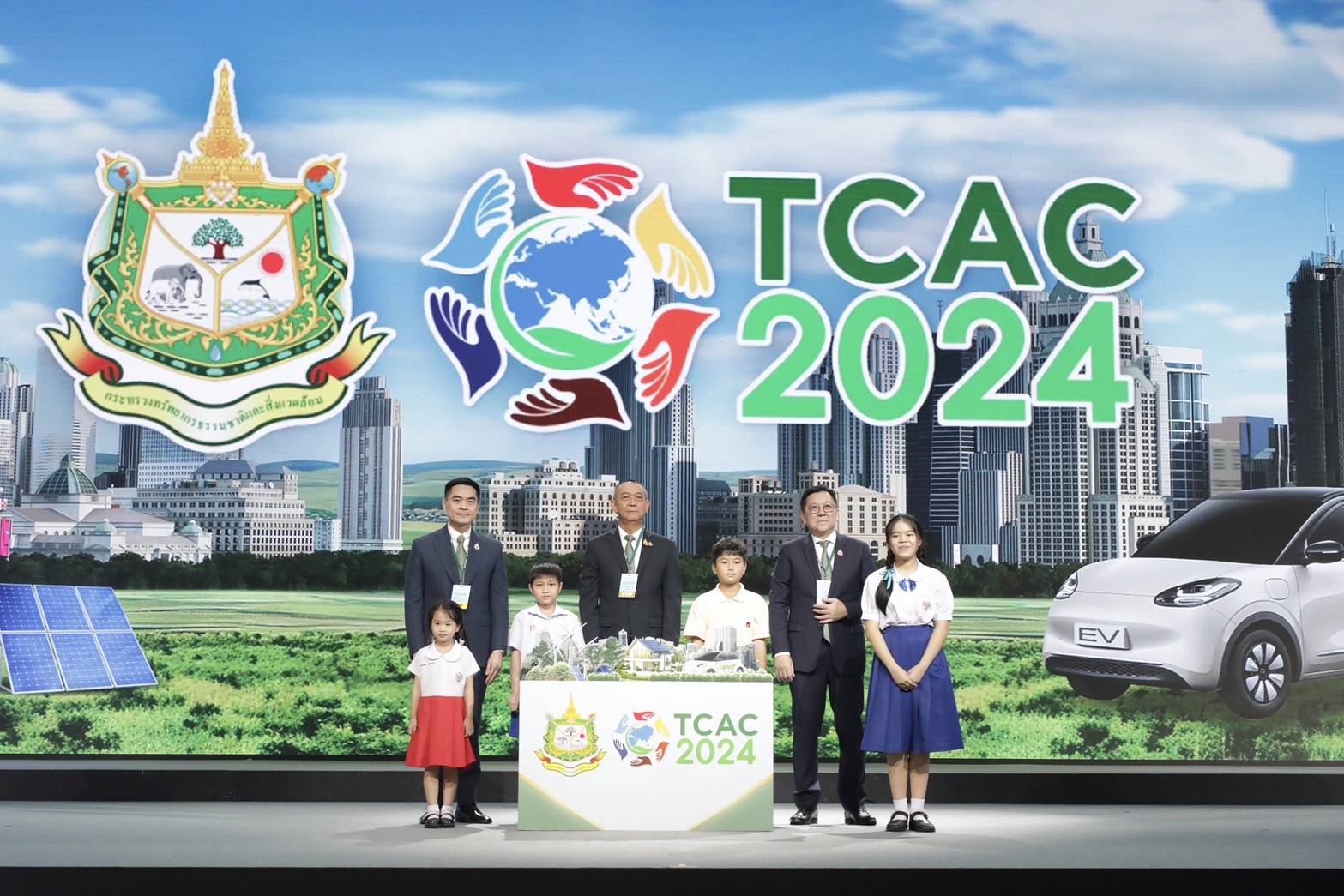 เปิดเวที TCAC 2024 การประชุมภาคีการขับเคลื่อนการปฏิบัติงานด้านการเปลี่ยนแปลงสภาพภูมิอากาศของไทย ครั้งที่ 3 
