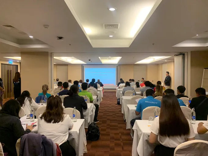 ก.ท่องเที่ยวฯ ติวเข้ม “อาสาสมัครท่องเที่ยว-กีฬา” รองรับเปิดประเทศเริ่มพ.ค.จัด 6 จังหวัดท่องเที่ยวสำคัญ