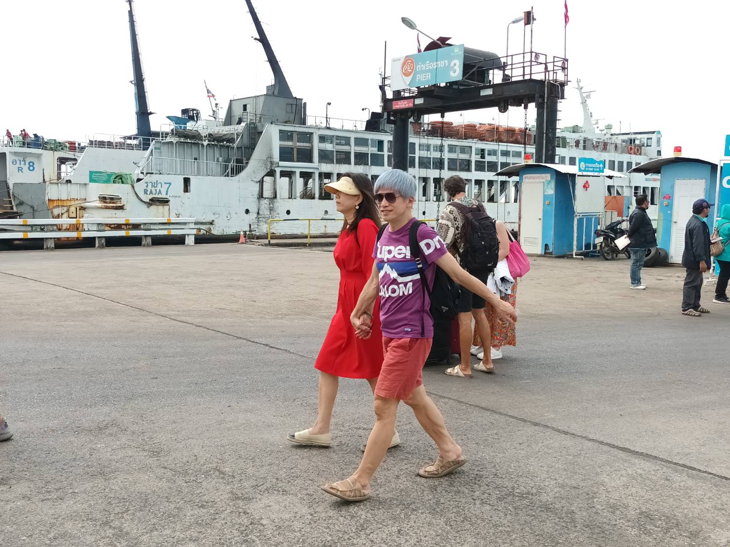 เรือเฟอร์รี่เส้นทางเกาะสมุย –เกาะพะงันปรับลดราคาค่าโดยสารเรือหลังราคาน้ำมันดีเซลปรับลงเริ่ม 16 ก.พ.นี้