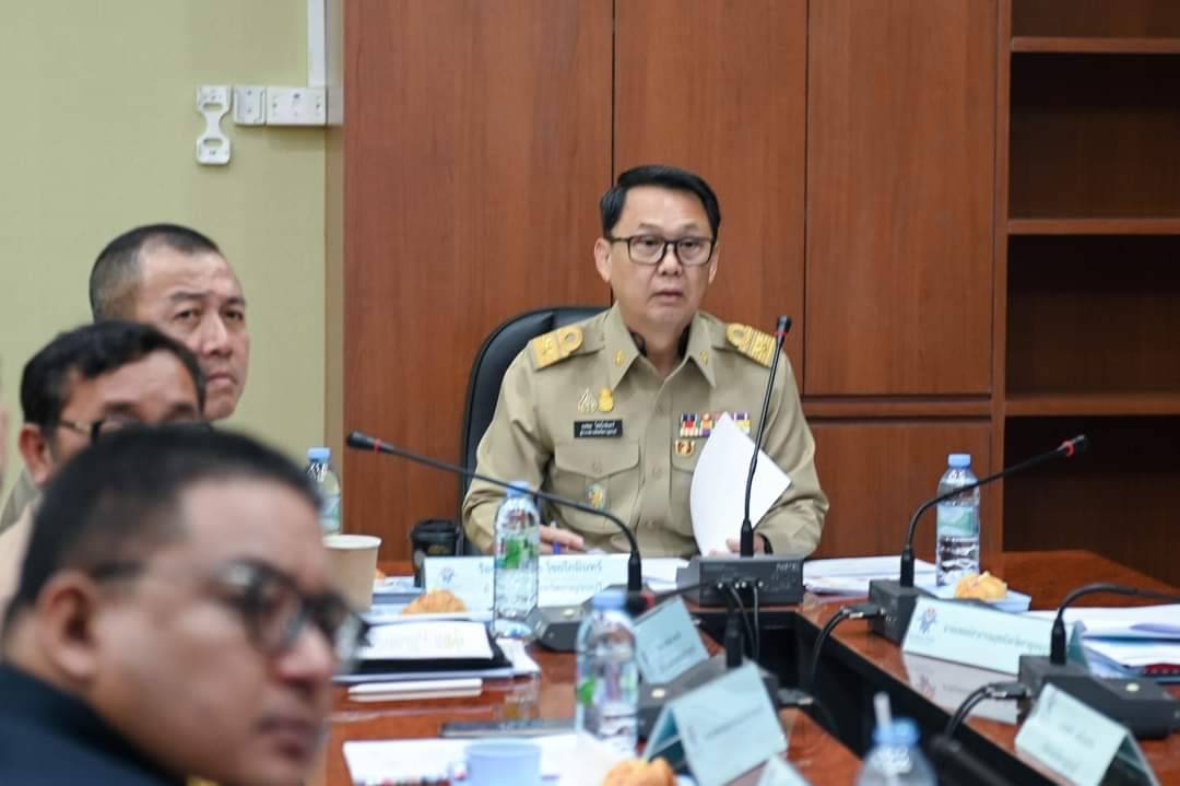กาญจนบุรี ร่วมประชุมศูนย์ปฏิบัติการติดตามเร่งรัดการบำบัดรักษา ฟื้นฟูสภาพทางสังคม ป้องกัน และปราบปราม ยาเสพติด 