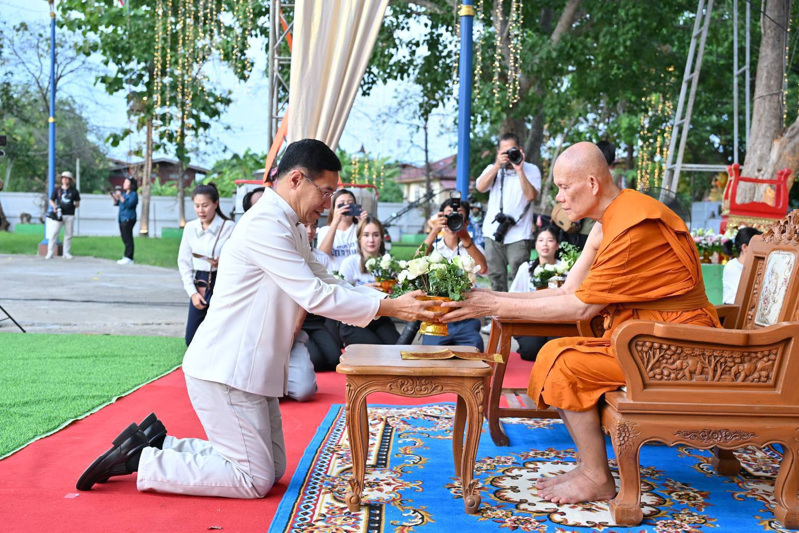 นครปฐม เปิดงานบุญประเพณี “132 ปี อัฏฐมีบูชา” มรดกภูมิปัญญาทางวัฒนธรรม วัดใหม่สุคนธาราม 