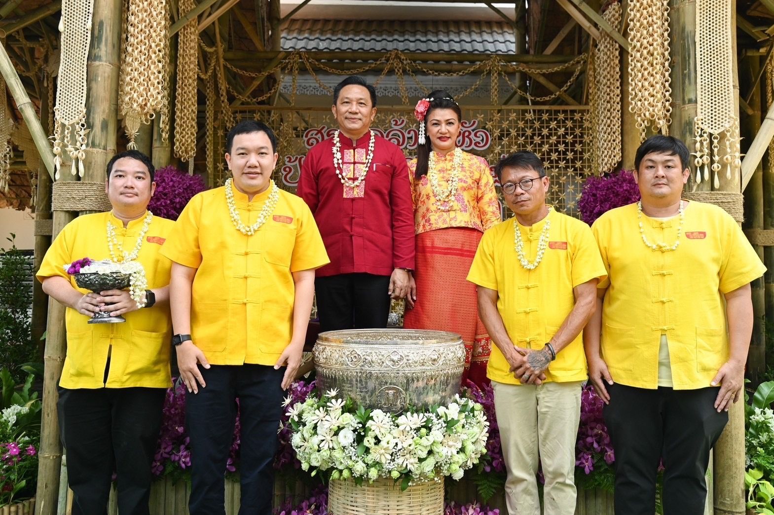 “ไวไว" ร่วม “สระเกล้าดำหัว ป้อเมืองเจียงใหม่” เนื่องในวันขึ้นปีใหม่ล้านนา ประจำปี 2567