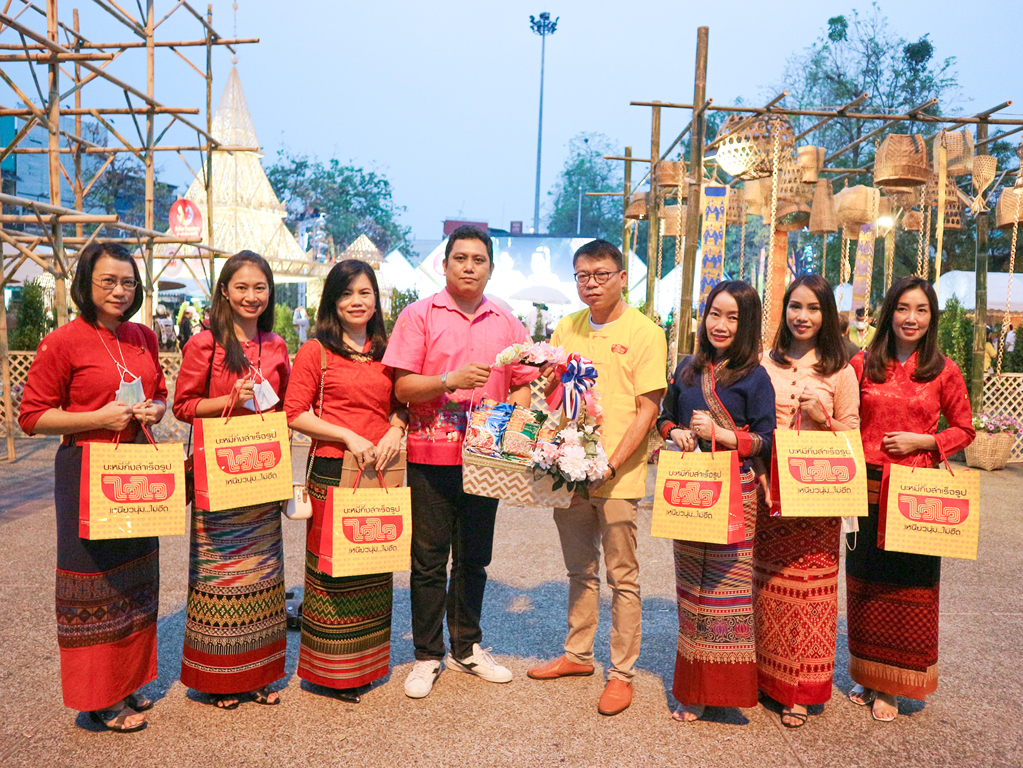 “ไวไว” ร่วมงานแถลงข่าวประเพณีปี๋ใหม่เมือง(สงกรานต์เชียงใหม่) ประจำปี 2564  