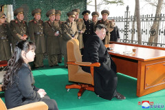 "คิม จู-แอ" บุตรสาวอันเป็นที่รักของ "คิม จอง-อึน" ผู้นำเกาหลีเหนือ (Photo : AFP)